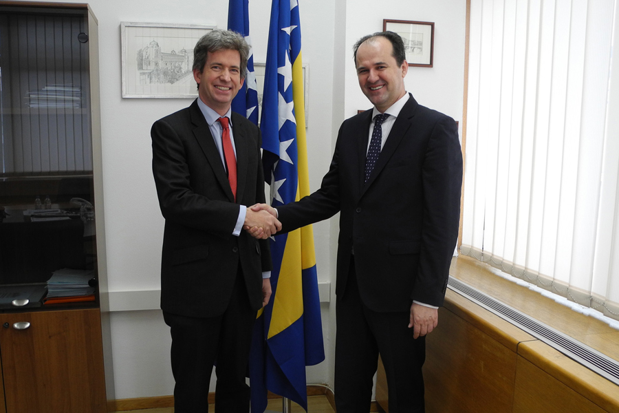 Predsjedavajući Doma naroda Safet Softić razgovarao s ambasadorom Velike Britanije u BiH